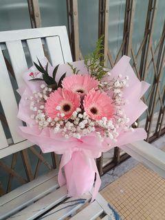 GerbaraFlowerBouquet/Birthday/Anniversary/Get well soon/Graduation/Free Delivery