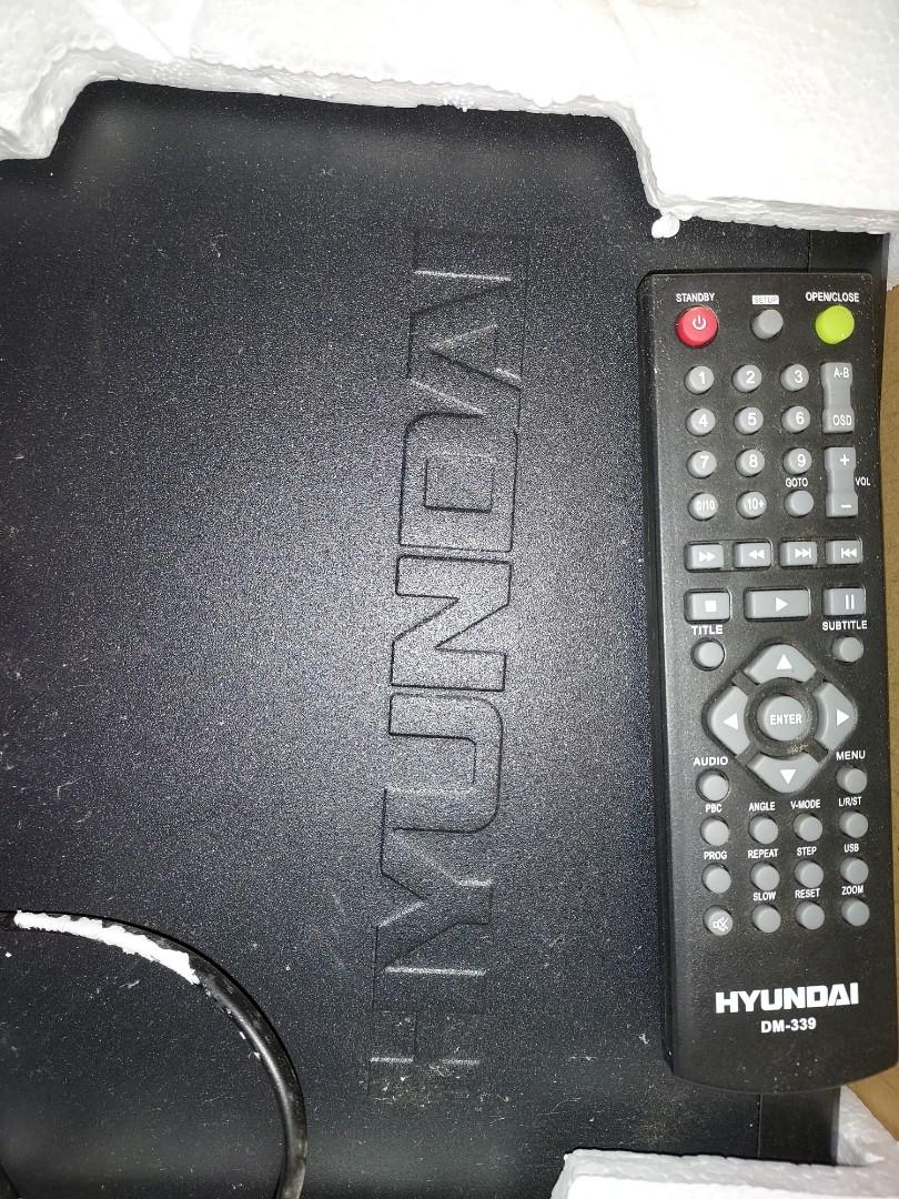 Hyundai DVD player with Karaoke mic input and remote control!, Hobbies