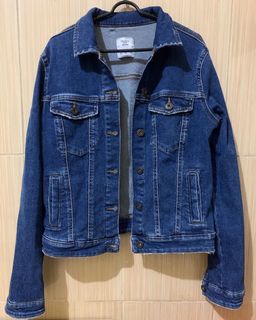 (Kategori: ) berada di . Dikirim oleh 7abel7 (ID iklan 1187247680, Gambar 1). Deskripsi: .