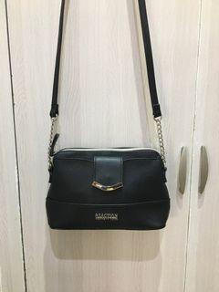Kenneth Cole Bag