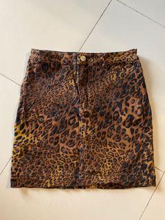 Leo Print Miniskirt y2k Missguided Skirt