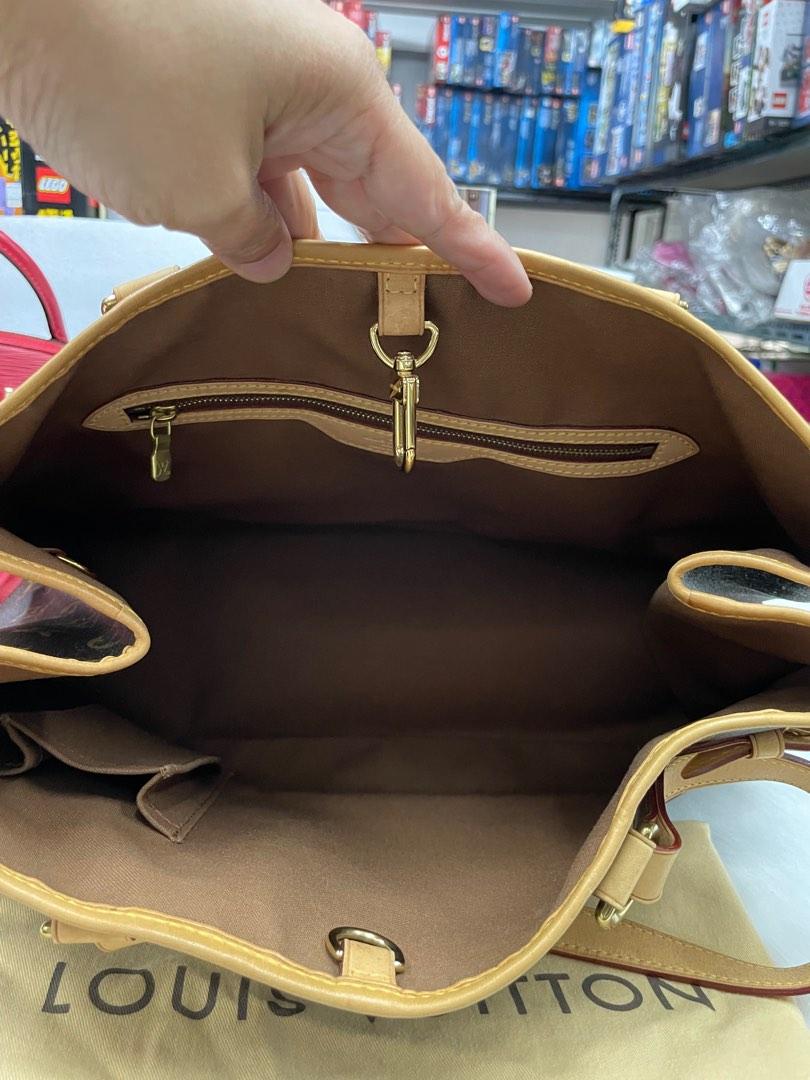 Louis Vuitton Batignolles Horizontal Handbag SA1018 (Category: Luxury Bags & Wallets) located in Manila. Submitted by agsbeagle888 (Listing ID 1187099698, Image 3). Description: Louis Vuitton Batignolles Horizontal Handbag SA1018 S/NM51154 Pre-owned, Rank A Made in France Php75,000 .