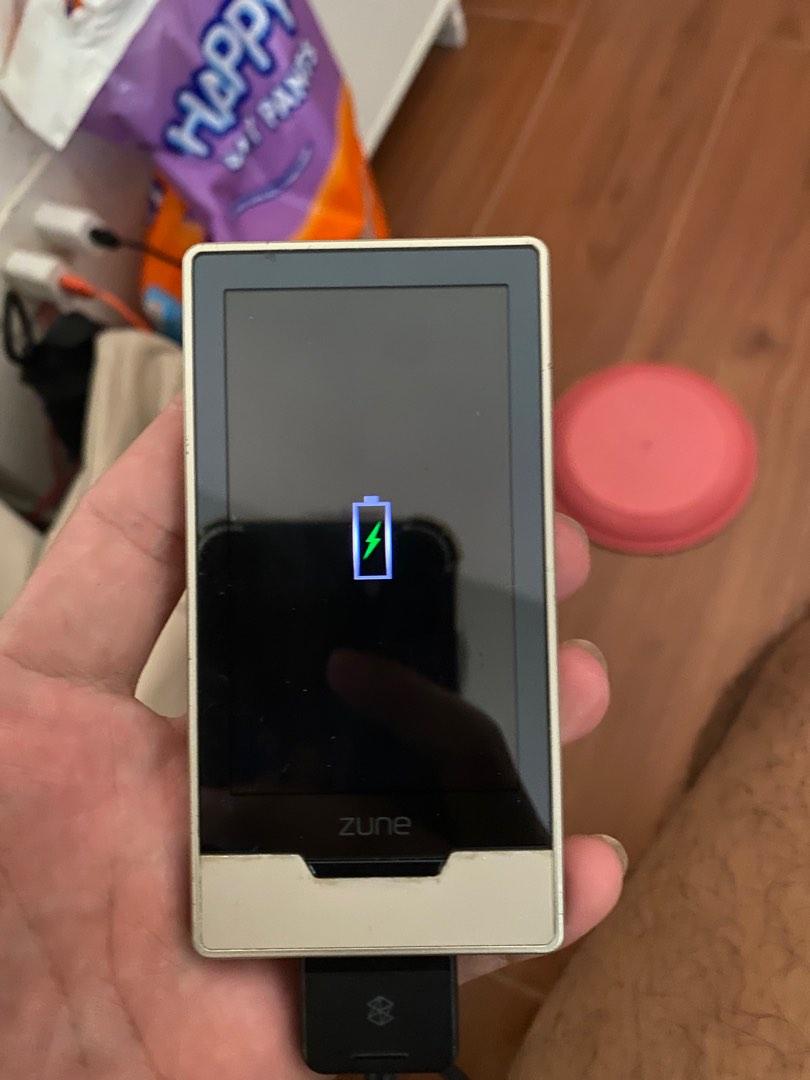 Microsoft zune mp3 player, Audio, Portable Music Players on Carousell