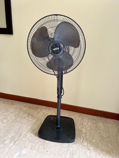 (Category: ) located in . Submitted by tanujpatel26 (Listing ID 1187193257, Image 1). Description: .