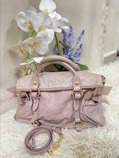 (Category: ) located in . Submitted by brandcloset80 (Listing ID 1187126419, Image 1). Description: .