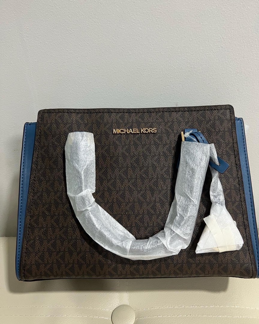 MK Hope Messenger Bag, Luxury, Bags & Wallets on Carousell
