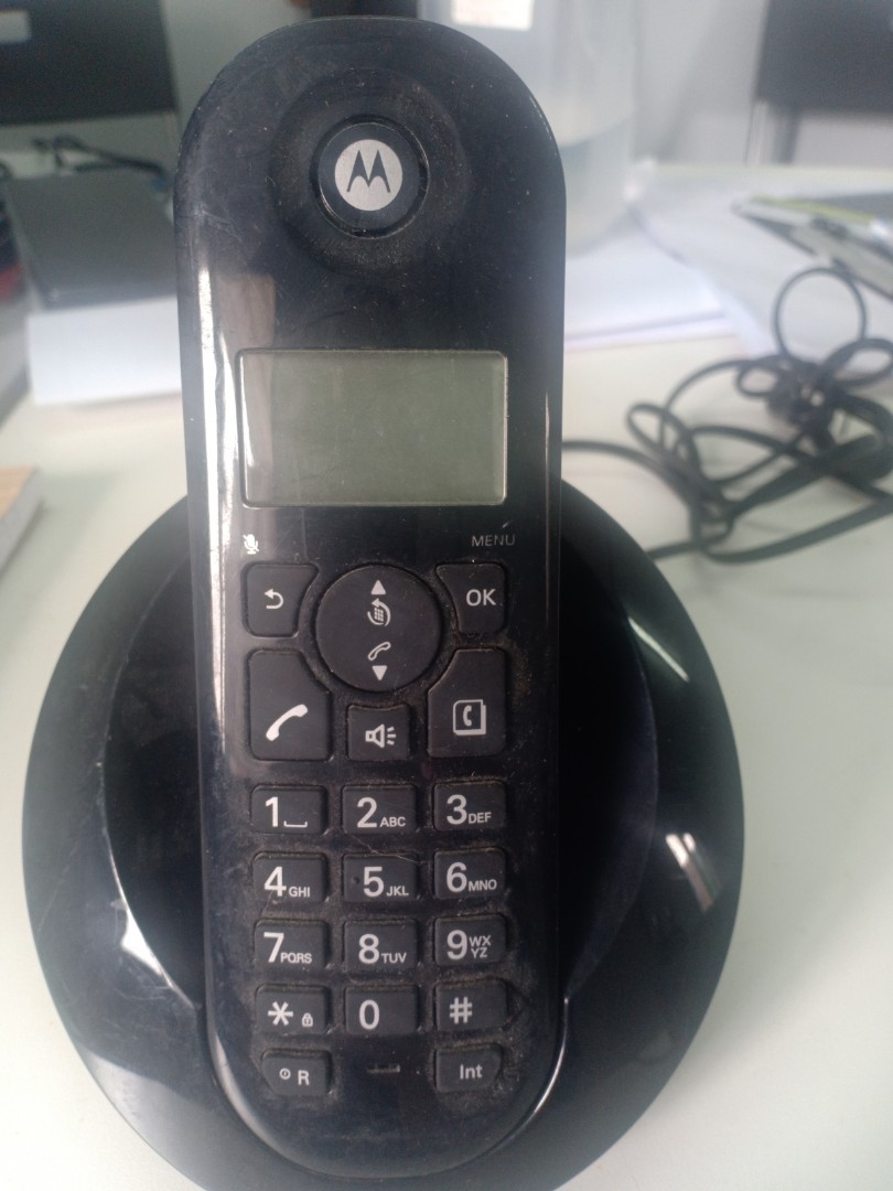 Phome Number 203 903 162 7160 Motorola cordless phome, Mobile Phones & Gadgets, Other Gadgets on