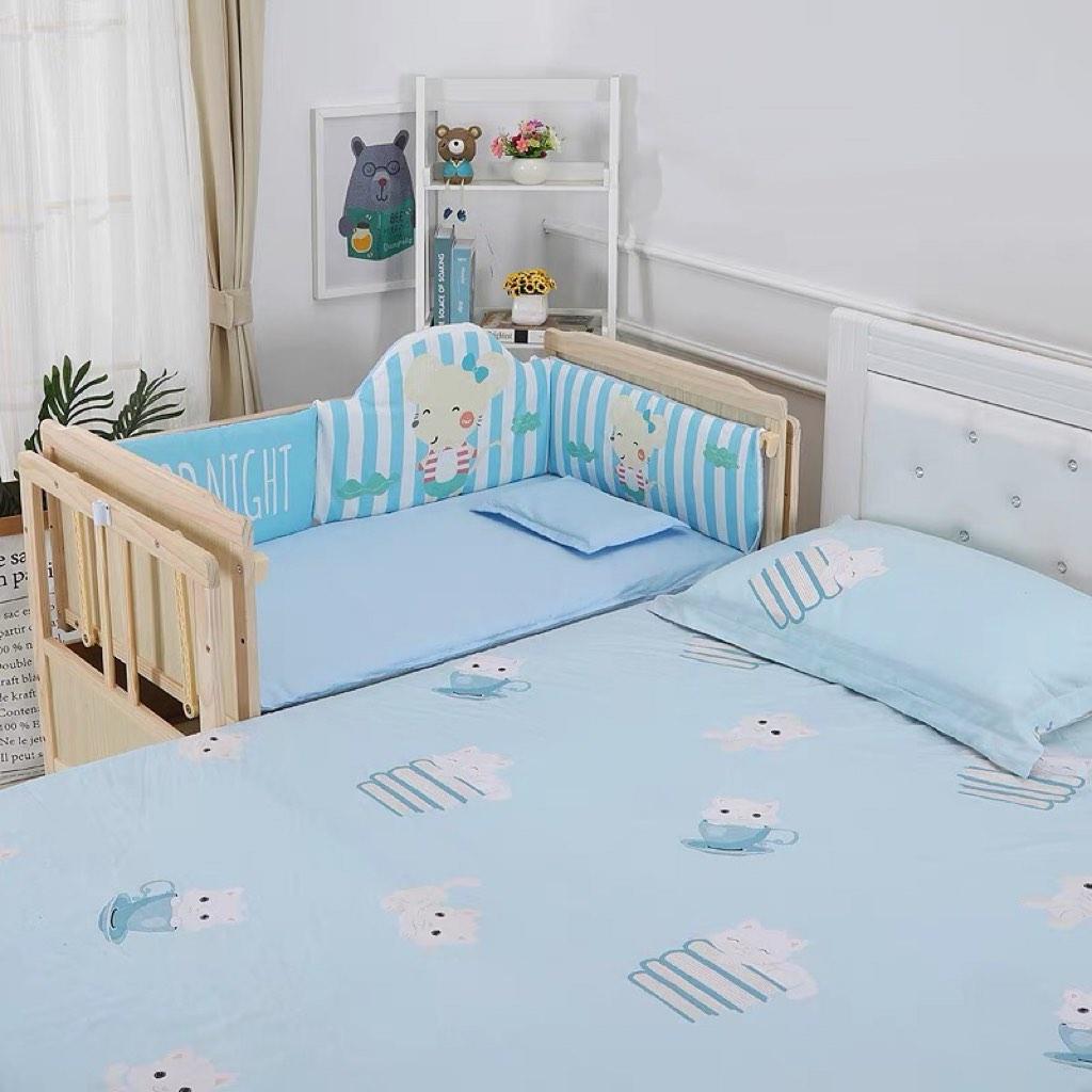 Swinging 2024 cot bed