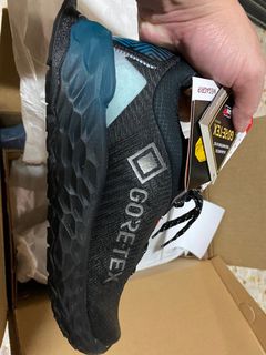 (Category: ) located in . Submitted by thesneakerhead (Listing ID 1187204429, Image 1). Description: .