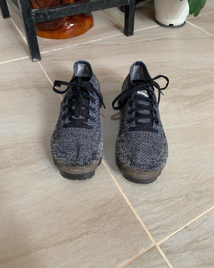 air vapormax explorer dark