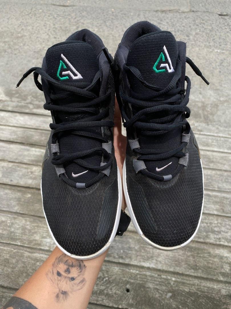 mens nike freak 1