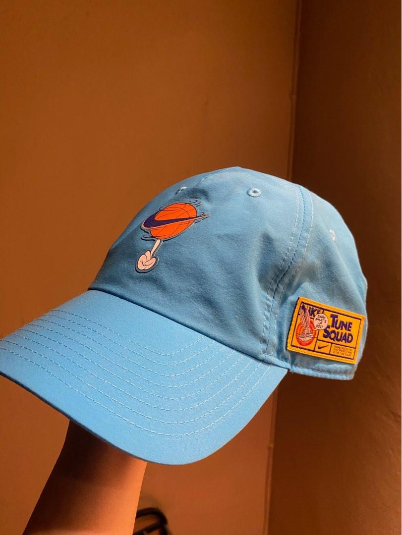 looney tunes nike hat