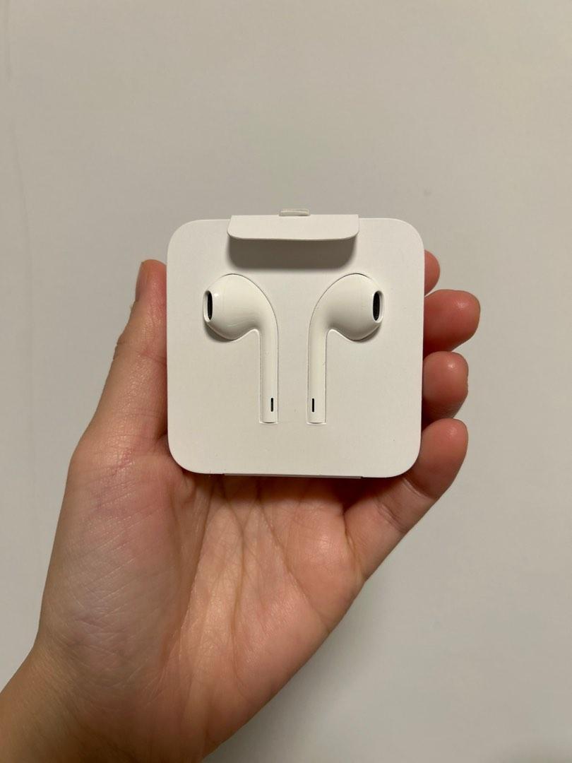 Original Apple Earphones with Lightning Connector, Audio, Earphones on