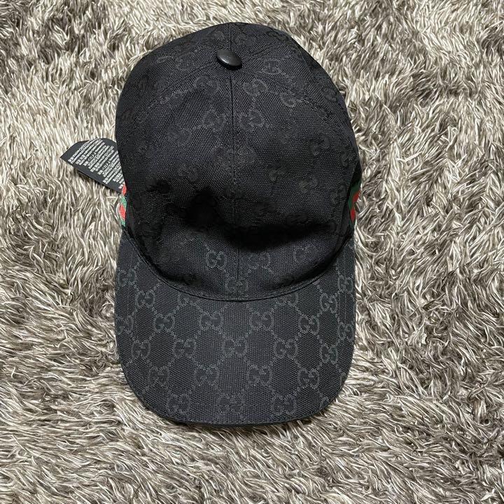 Original limited edition Gucci Cap, Men's Fashion, Watches & Accessories,  Cap & Hats on Carousell