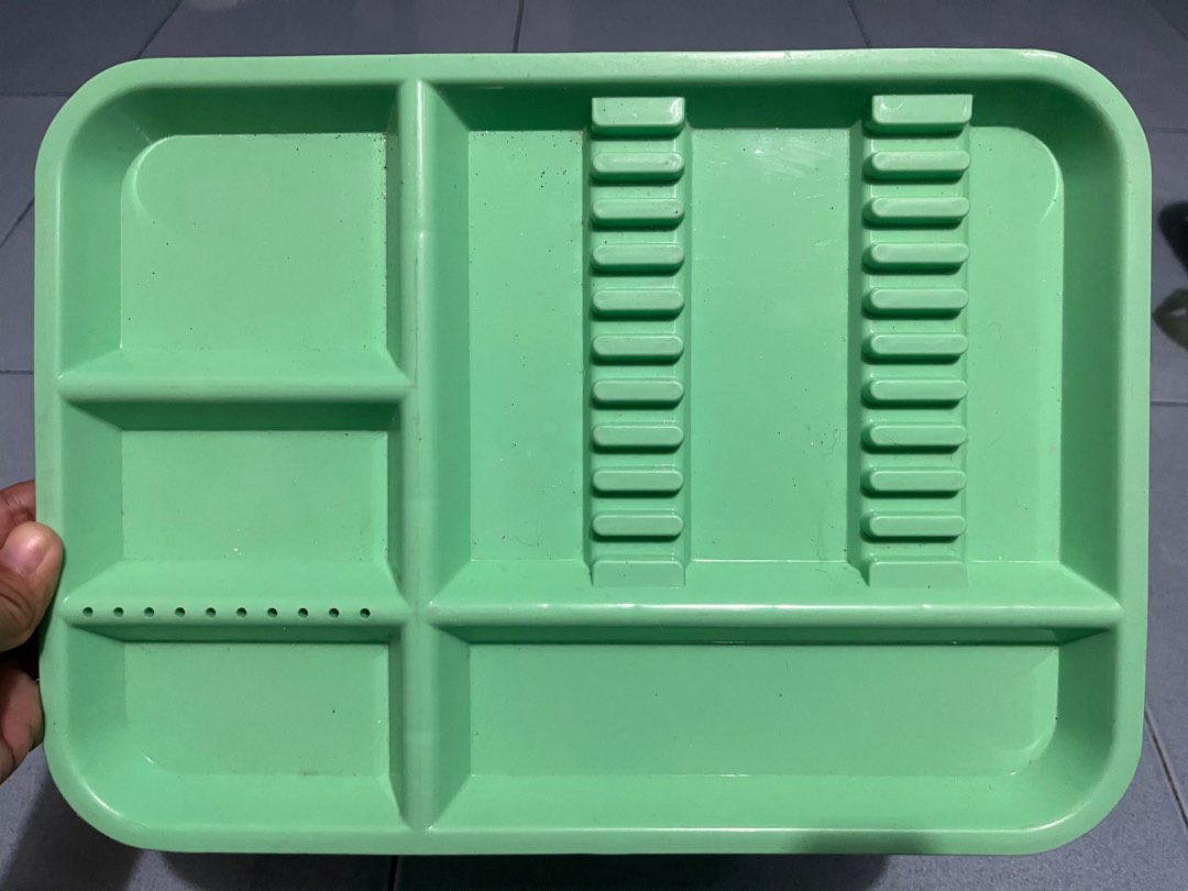 PLASTIC INSTRUMENT TRAY, Health & Nutrition, Medical Supplies & Tools