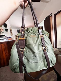 (Category: ) located in . Submitted by decluttering_cavite18 (Listing ID 1187110023, Image 1). Description: .