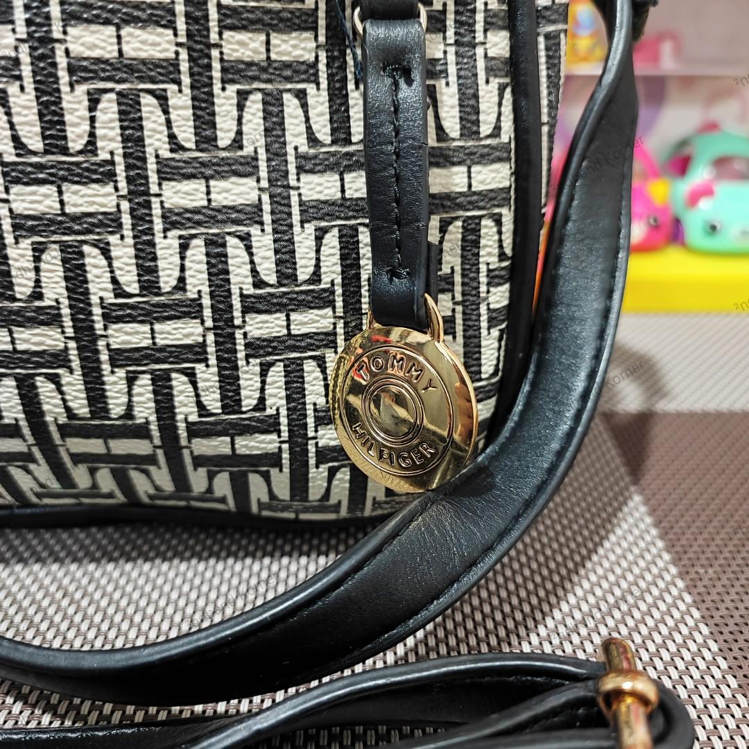 Tommy bags canada deals