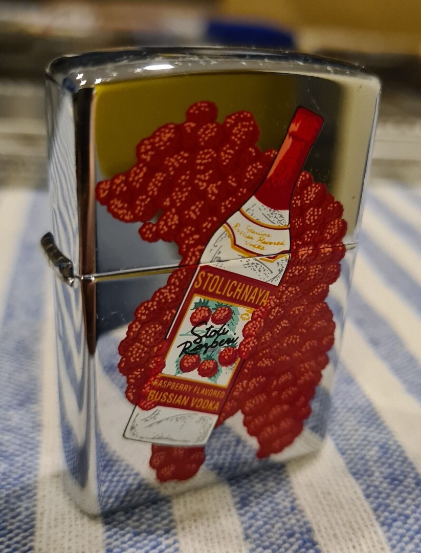 Rare Authentic Zippo Lighter Stolichnaya Russian Vodka 1998 (XIV