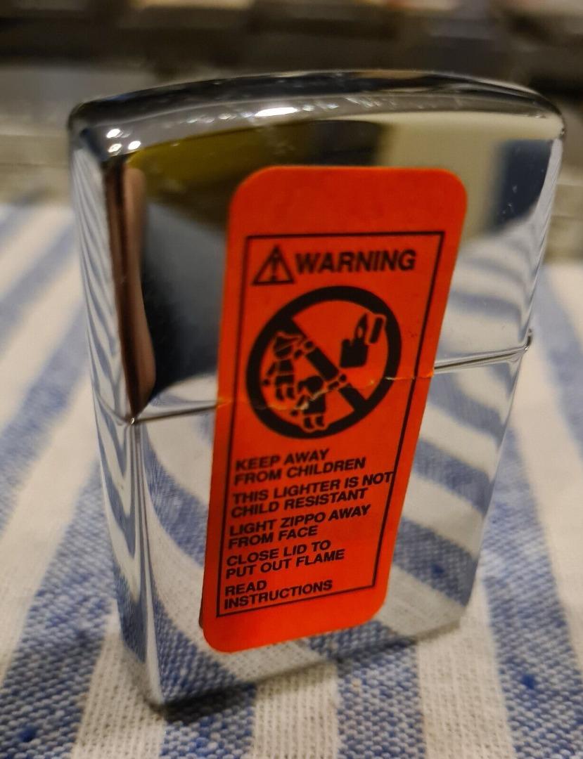 Rare Authentic Zippo Lighter Stolichnaya Russian Vodka 1998 (XIV
