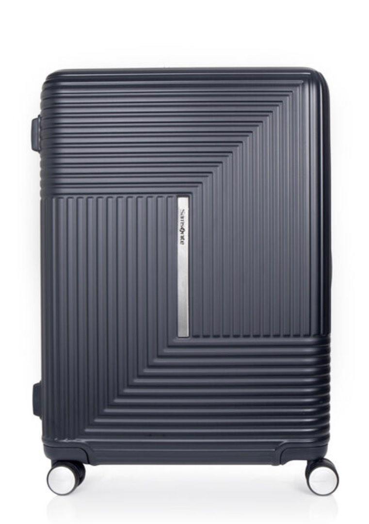 samsonite Prestige 69cm luggage with built in weighing scale, Hobbies