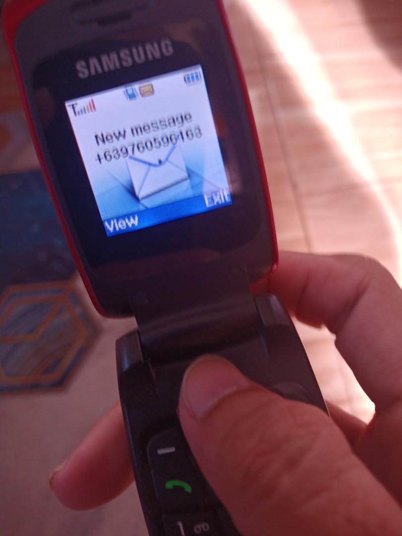 Samsung flip back up phone, Mobile Phones & Gadgets, Mobile Phones