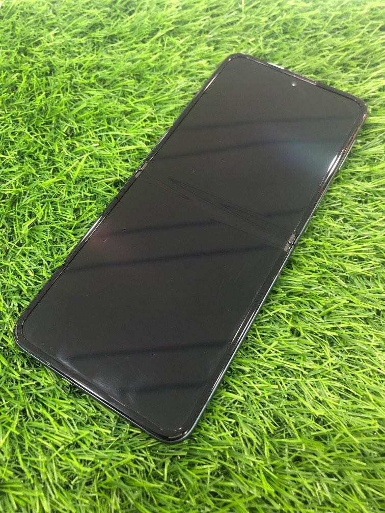 Samsung z flip, Mobile Phones & Gadgets, Mobile Phones, Android Phones