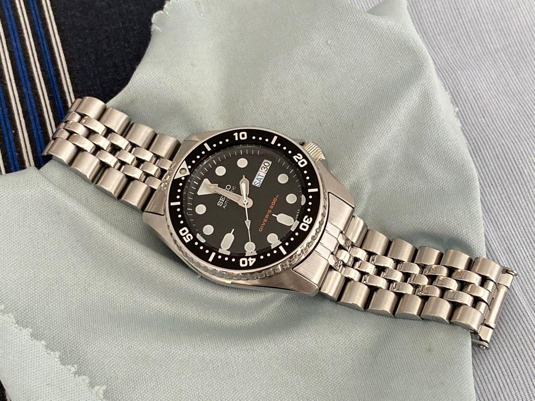 Seiko SKX013 Automatic Scuba Dive 200m watch., Men's Fashion, Watches &  Accessories, Watches on Carousell