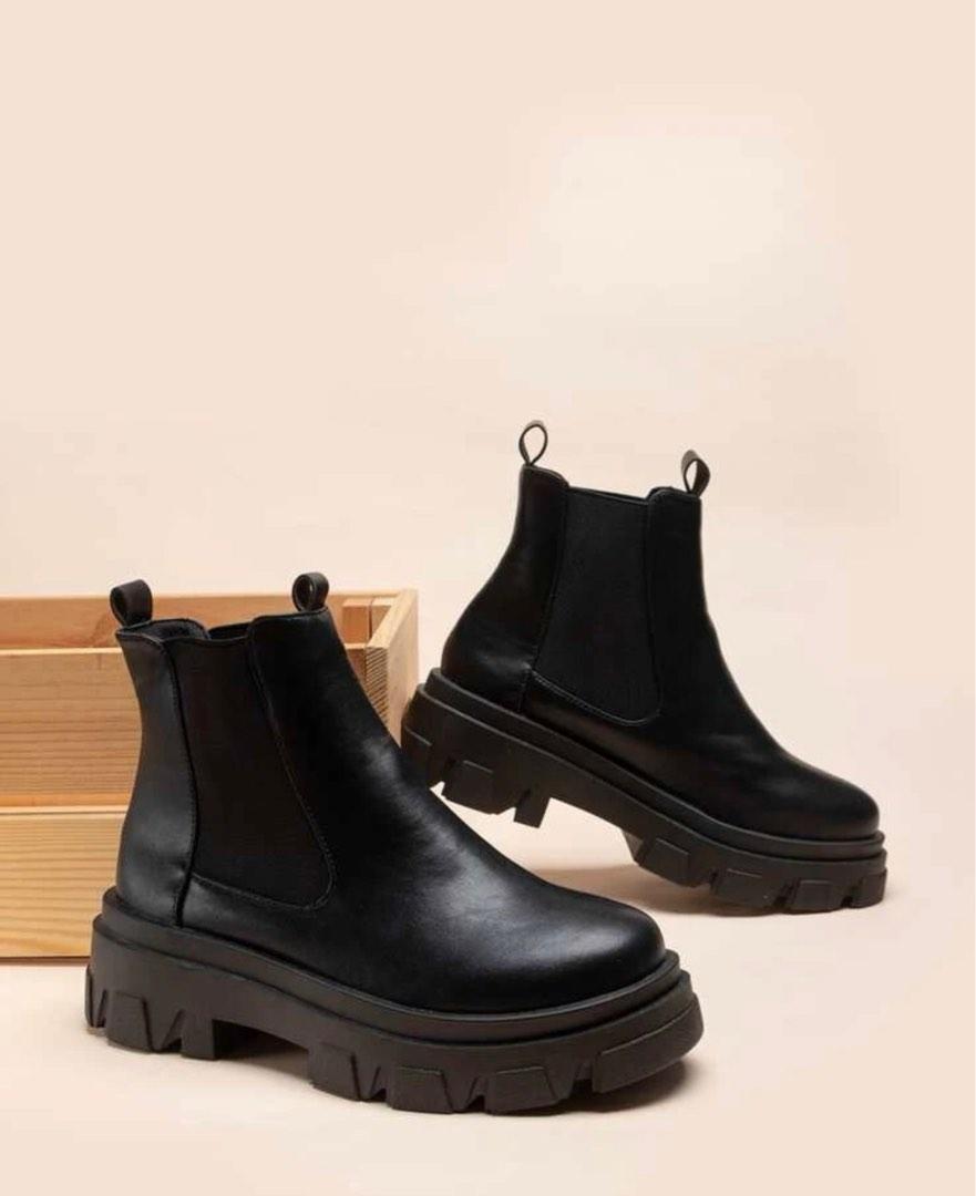 SHEIN Chunky Heeled Boots, Women's 