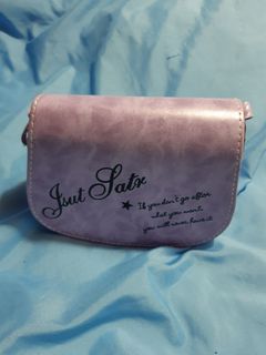 由 shoproxanne (刊登 ID 1187250406，圖片 1) 提交，位於 的 (類別：)，說明：。