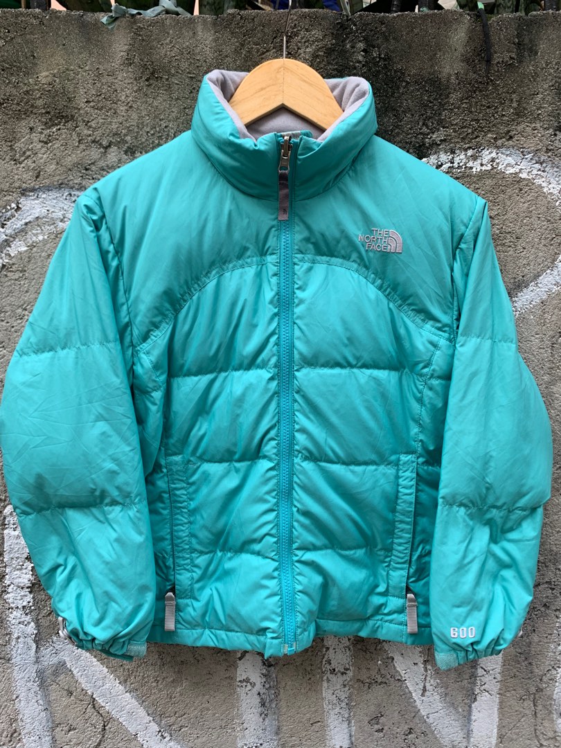 TNF 600, Women's Fashion, Coats, Jackets and Outerwear on Carousell