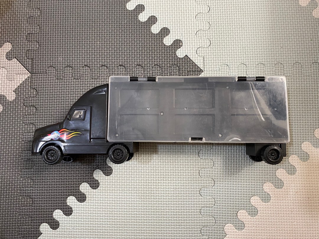 Toy car container, Hobbies & Toys, Toys & Games on Carousell