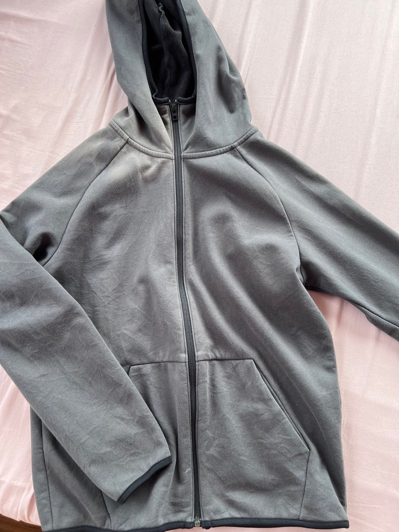 Uniqlo Charcoal Black Hoodie Jacket, Women's Fashion, Coats, Jackets and Outerwear on Carousell