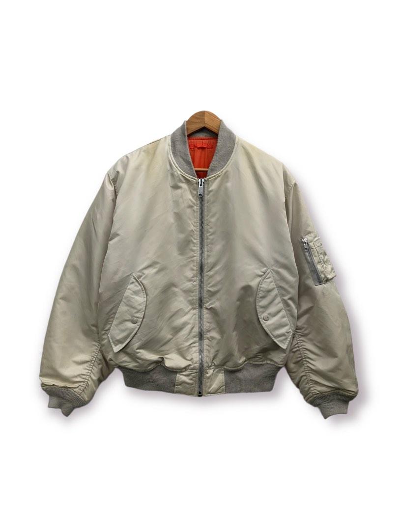 Uniqlo Flight Bomber Jacket Men s Fashion Coats Jackets and Outerwear on Carousell