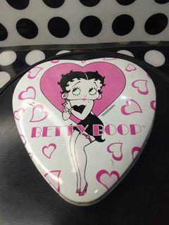 Vintage 2004  Betty Boop  Heart-Shaped Tin Can