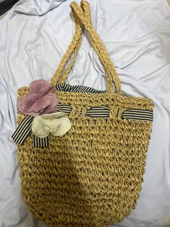 (Category: ) located in . Submitted by thriftwithme_ (Listing ID 1187172821, Image 1). Description: .