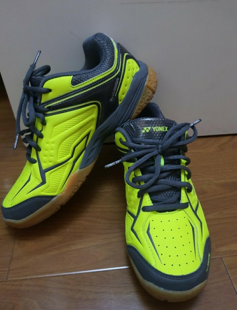 Yonex badminton discount shoes akayu 1