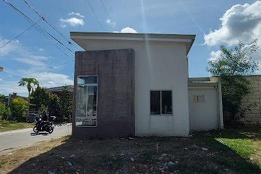 (Category: ) located in . Submitted by buenamano.foreclosed (Listing ID 1147457907, Image 1). Description: .