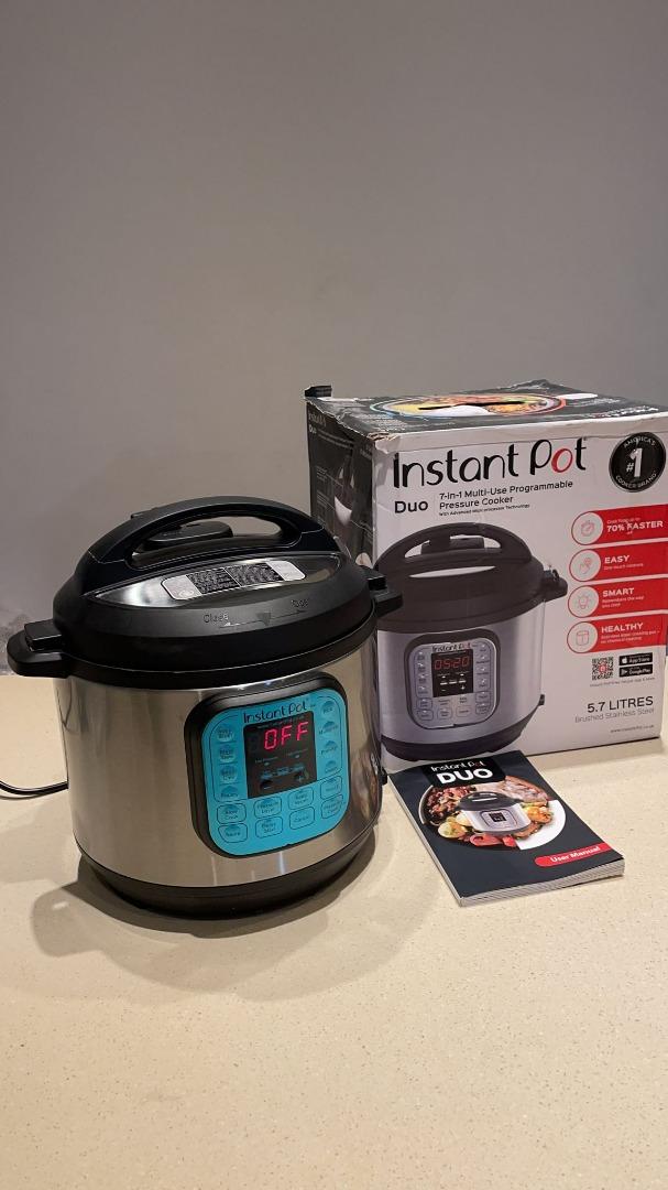 Instant Pot Duo Gourmet 9-in-1, 5.7L Multi Pressure Cooker(Dented)