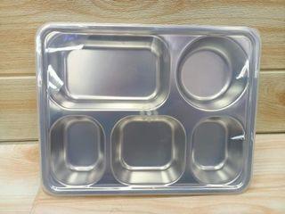 5 DIVIDER STAINLESS PLATE WITH COVER