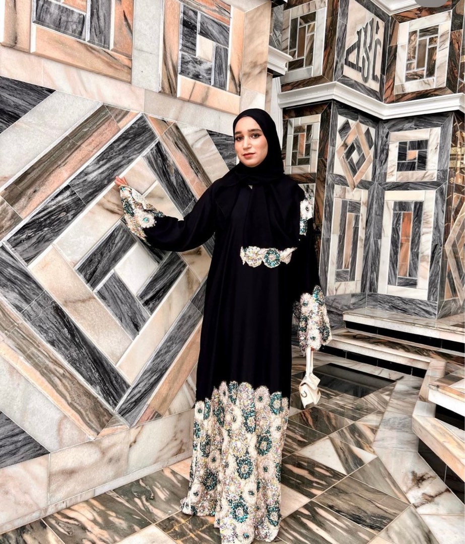 Saras abaya best sale