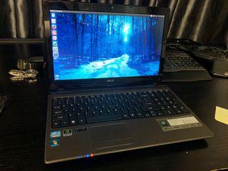 (小欖自取）Acer Laptop 電腦 (唔係行 windows)