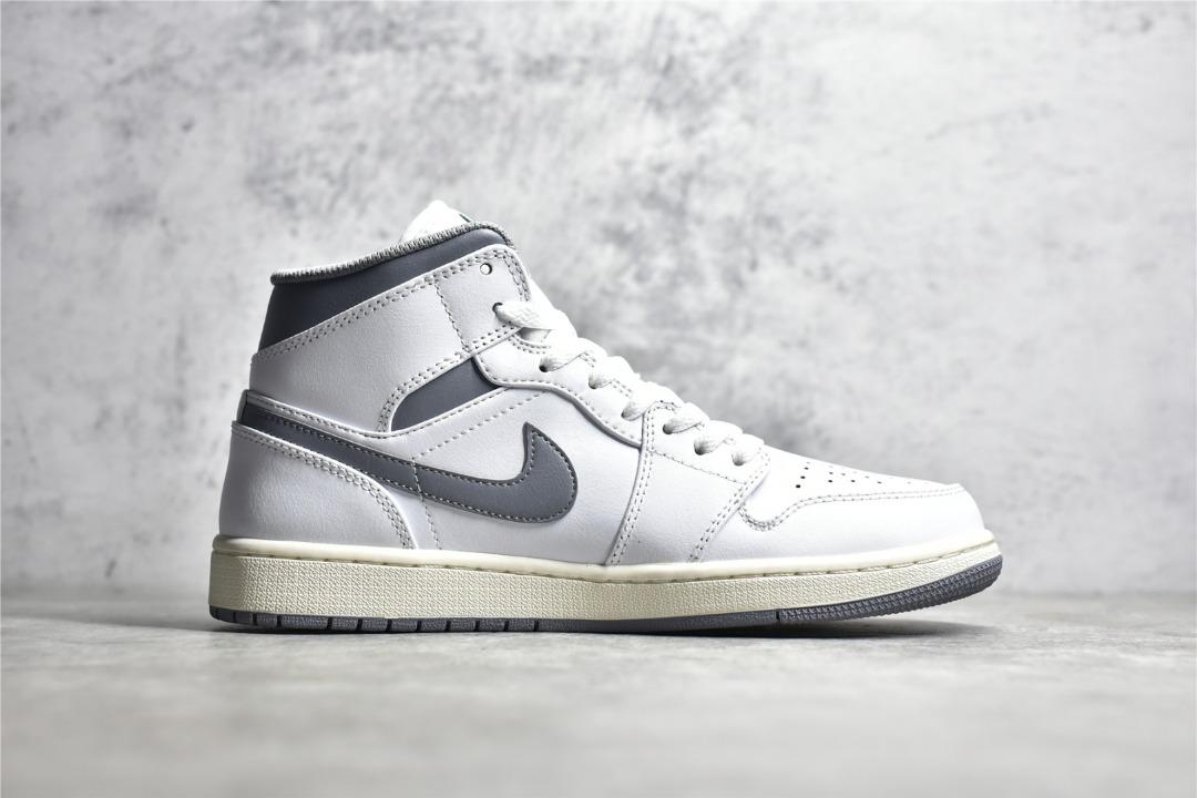 Air Jordan 1 Mid white grey shoes
