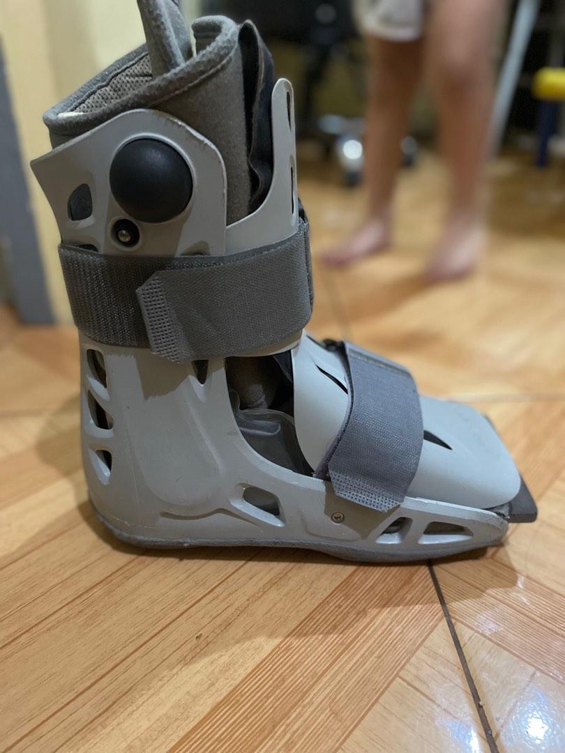 Aircast walking boot, Health & Nutrition, Assistive & Rehabilatory Aids