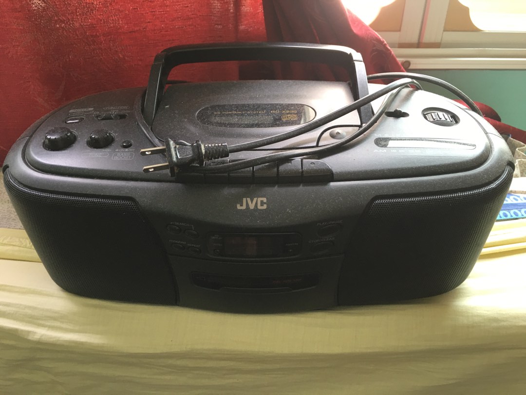 Antique JVC cd portable system, Audio, Portable Music Players on Carousell