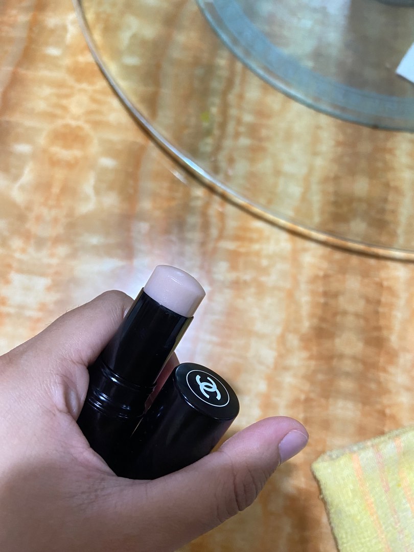 Authentic Chanel Baume Essentiel, Beauty & Personal Care, Face, Makeup on  Carousell