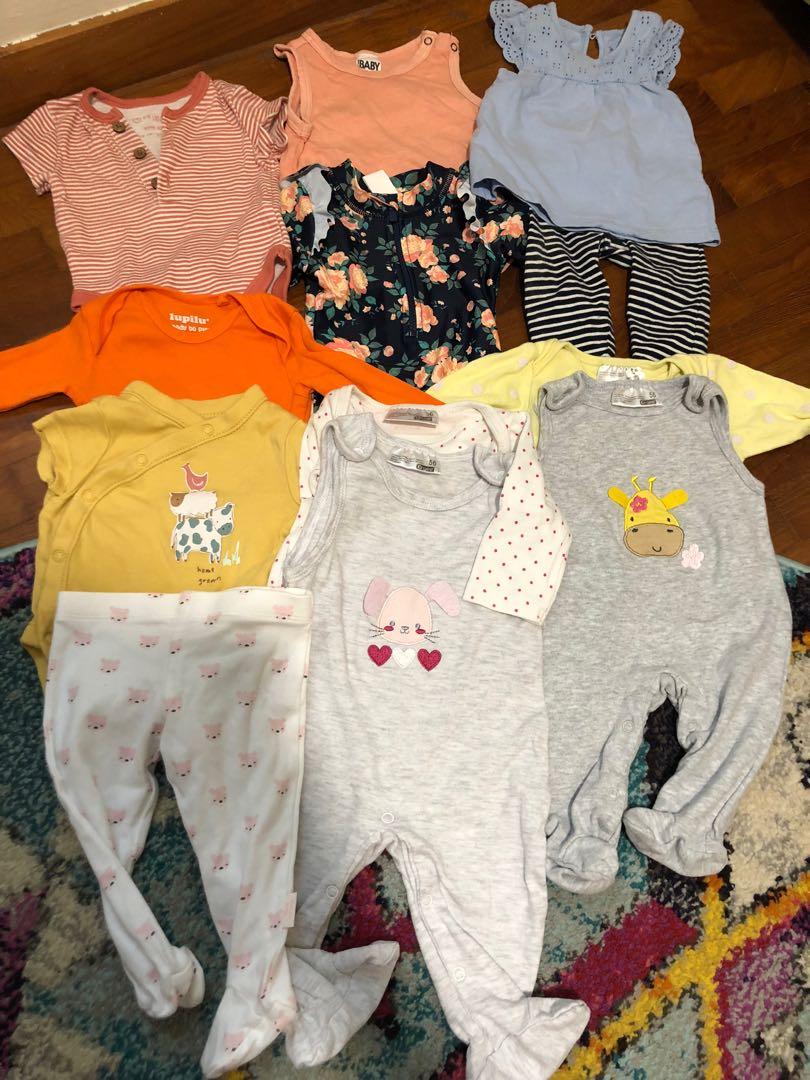 Newborn best sale clothes girl