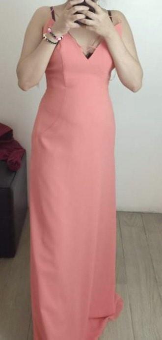 Bari Jay - Dress (Category: Dresses) located in Manila. Submitted by jessica.lyka.santos (Listing ID 1187411656, Image 2). Description: BARI JAY STYLE 1911 Sizes: 6 Fabric:Bella Chiffon, Georgette Necklines: V-Neck Silhouettes: A-line, Short.