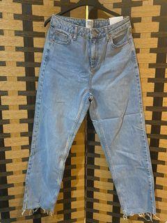 BNWT Urban Outfitters Straight Leg Jeans