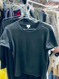 由 givenchy8 (刊登 ID 1187299731，圖片 1) 提交，位於 的 (類別：)，說明：。