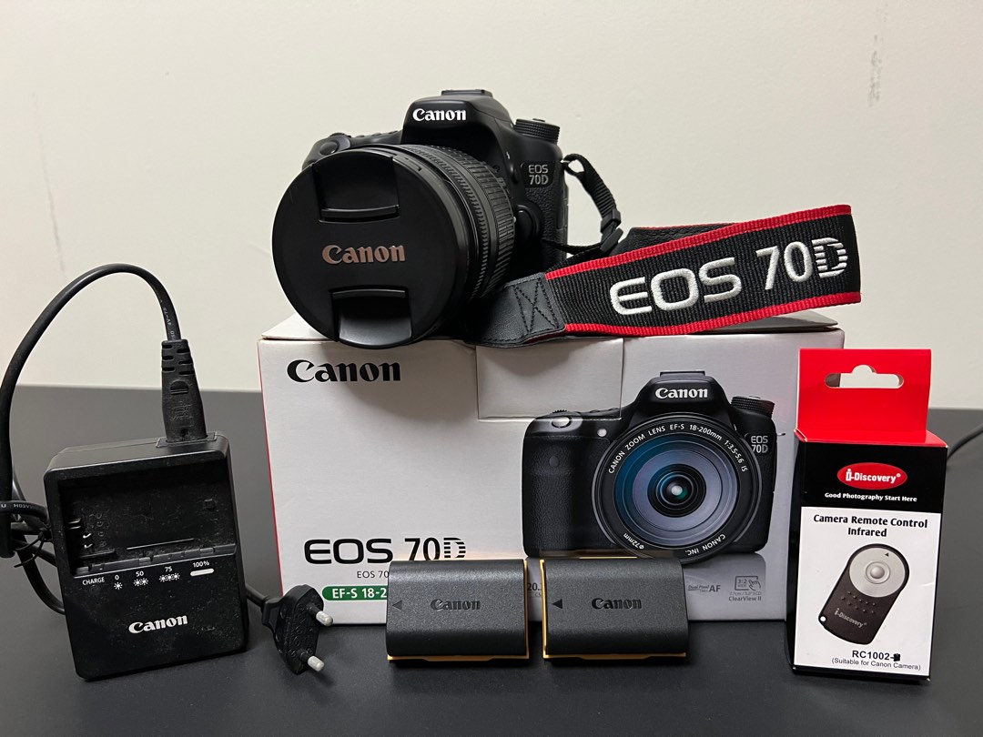 Canon EOS 70D Kit, Photography, Cameras on Carousell